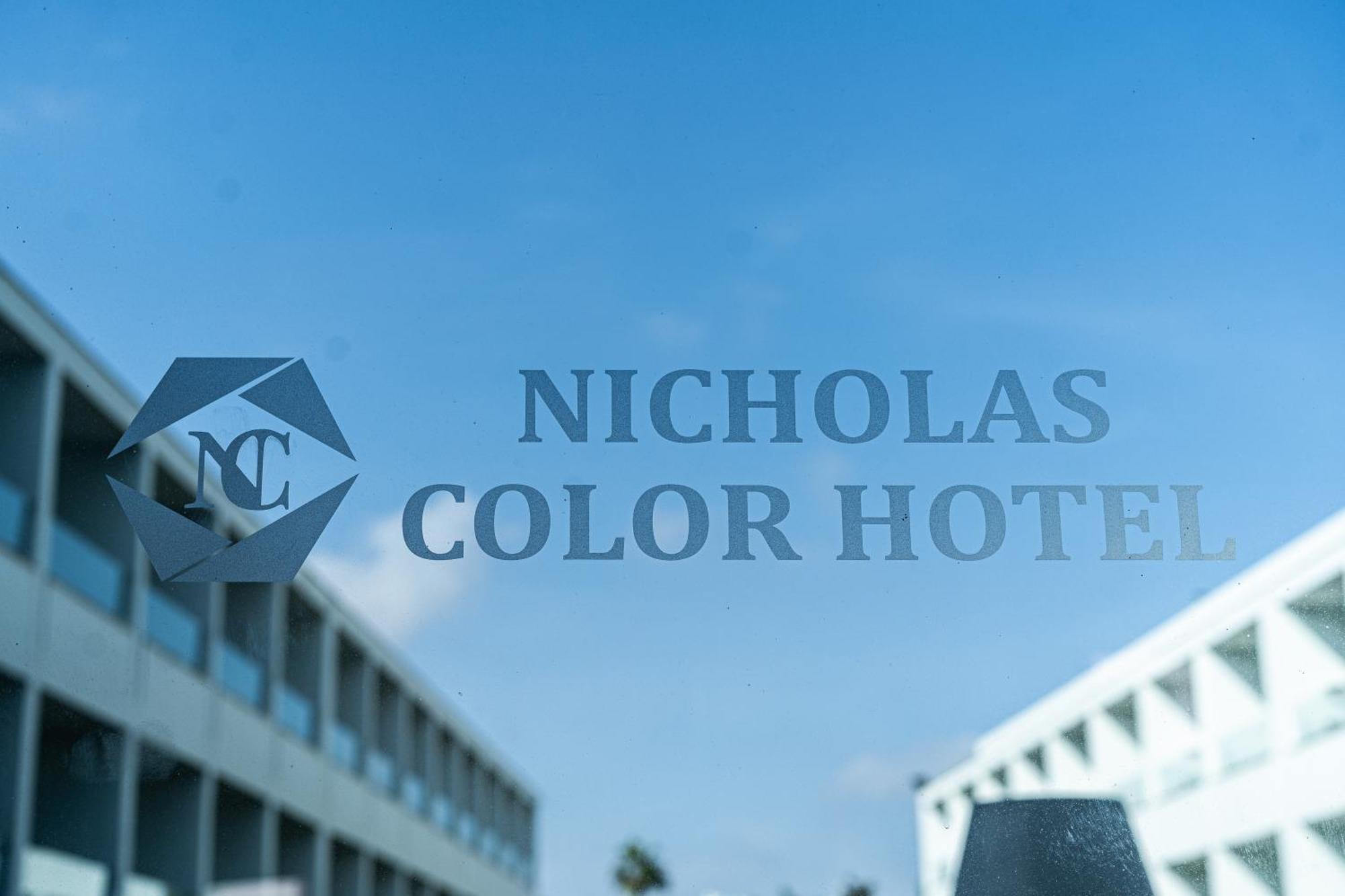 Nicholas Color Hotel Aya Napa Dış mekan fotoğraf
